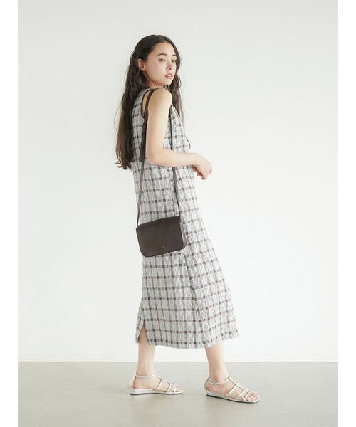 FIKA.(フィーカ)の「Sheer Check american sleeve onepice(ワンピース・レディース・ブルー系その他/ブラック・MEDIUM)」の6枚目の写真