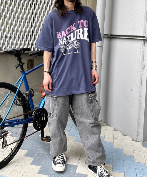 MODISH GAZE(モディシュガゼ)の「【MODISH GAZE】BACK TO NATURE ピグメント加工 ビッグシルエットTシャツ(Tシャツ/カットソー・レディース・アイボリー/その他/ネイビー・FREE)」の6枚目の写真