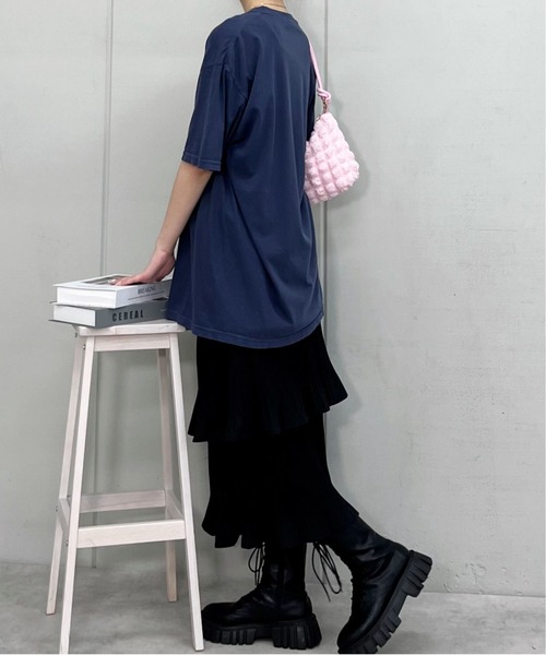 MODISH GAZE(モディシュガゼ)の「【MODISH GAZE】BACK TO NATURE ピグメント加工 ビッグシルエットTシャツ(Tシャツ/カットソー・レディース・アイボリー/その他/ネイビー・FREE)」の11枚目の写真