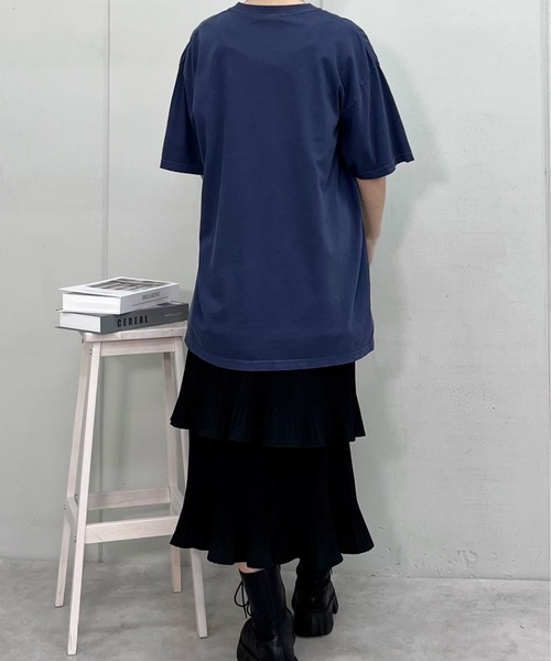 MODISH GAZE(モディシュガゼ)の「【MODISH GAZE】BACK TO NATURE ピグメント加工 ビッグシルエットTシャツ(Tシャツ/カットソー・レディース・アイボリー/その他/ネイビー・FREE)」の13枚目の写真