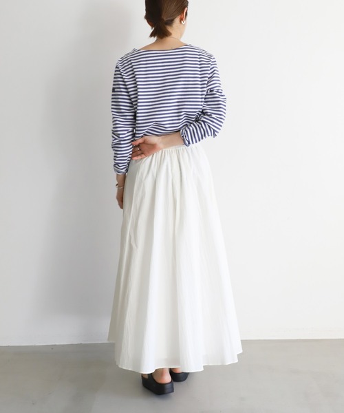 OOFOS（ウーフォス）の「【OOFOS】O Omega-リカバリーサンダル（サンダル・レディース・ベージュ/ブラック・24/23）」の14枚目の写真