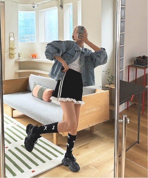 WEGO（ウィゴー）の「WEGO/裾レースサイドラインスウェットショートパンツ（スウェットパンツ・レディース・ブラック/グレー・MEDIUM/SMALL）」の13枚目の写真