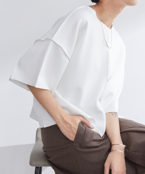 Aunt Marie's(アントマリーズ)の「配色メロークロップドTシャツ(Tシャツ/カットソー・レディース・ネイビー/ホワイト/グレー・FREE)」の5枚目の写真