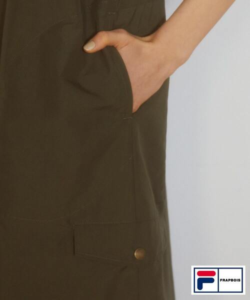 FRAPBOIS（フラボア）の「FILA×FRAPBOISジャンパースカート（ジャンパースカート・レディース・カーキ/ブラック・0/1）」の6枚目の写真