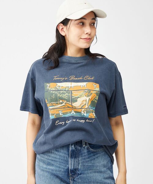 tommy jeans(トミー ジーンズ)の「リラックスビーチクラブグラフィックTシャツ(Tシャツ/カットソー・メンズ・ホワイト/ネイビー・LARGE/MEDIUM/X-LARGE/SMALL)」の12枚目の写真