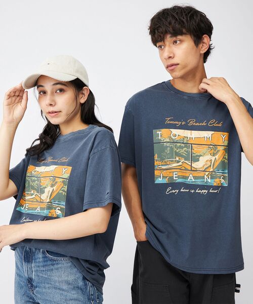 tommy jeans(トミー ジーンズ)の「リラックスビーチクラブグラフィックTシャツ(Tシャツ/カットソー・メンズ・ホワイト/ネイビー・LARGE/MEDIUM/X-LARGE/SMALL)」の15枚目の写真