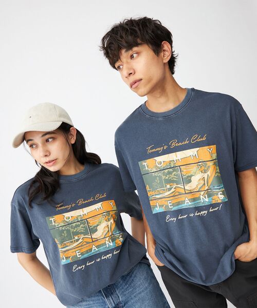 tommy jeans(トミー ジーンズ)の「リラックスビーチクラブグラフィックTシャツ(Tシャツ/カットソー・メンズ・ホワイト/ネイビー・LARGE/MEDIUM/X-LARGE/SMALL)」の17枚目の写真
