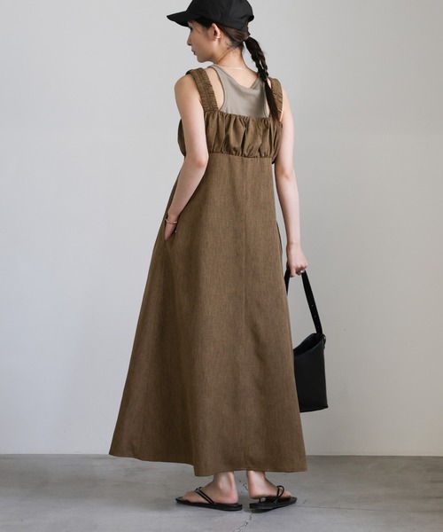 select MOCA（セレクトモカ）の「ギャザーベアキャミワンピース（ワンピース・レディース・ブラウン/チャコールグレー/グレイッシュベージュ・FREE）」の12枚目の写真