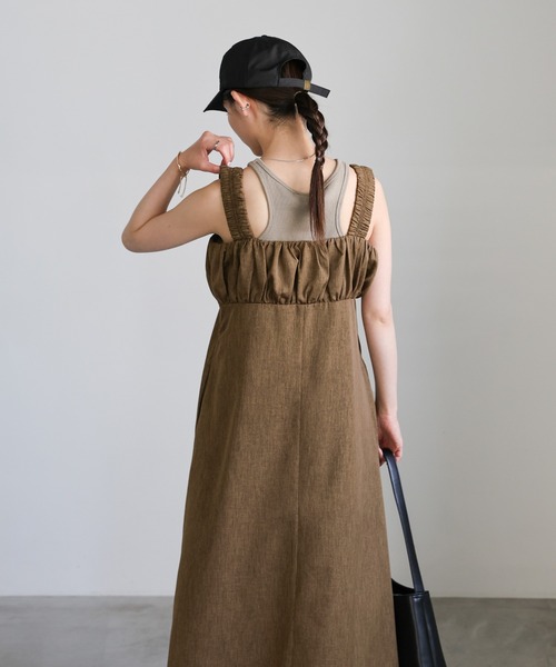 select MOCA（セレクトモカ）の「ギャザーベアキャミワンピース（ワンピース・レディース・ブラウン/チャコールグレー/グレイッシュベージュ・FREE）」の9枚目の写真