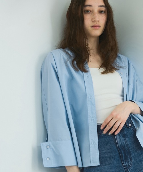 VICKY（ビッキー）の「ノーカラーダブルカフスブラウス≪洗濯機で洗える≫（シャツ/ブラウス・レディース・ネイビー/オフホワイト/ブルー・M）」の13枚目の写真