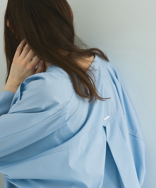 VICKY（ビッキー）の「ノーカラーダブルカフスブラウス≪洗濯機で洗える≫（シャツ/ブラウス・レディース・ネイビー/オフホワイト/ブルー・M）」の15枚目の写真