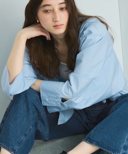 VICKY（ビッキー）の「ノーカラーダブルカフスブラウス≪洗濯機で洗える≫（シャツ/ブラウス・レディース・ネイビー/オフホワイト/ブルー・M）」の18枚目の写真