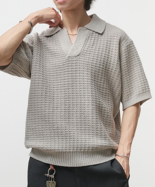 Adoon plain(アドーンプレーン)の「【新色追加】SKIPPER SHORT SLEEVE KNIT POLO / スキッパーショートスリーブニットポロ(ポロシャツ・メンズ・ダークグレー/ベージュ/ブルー/ライトグレー・MEDIUM/LARGE)」の16枚目の写真