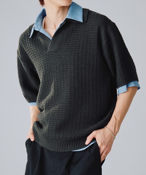 Adoon plain(アドーンプレーン)の「【新色追加】SKIPPER SHORT SLEEVE SUMMER KNIT POLO / スキッパーショートスリーブサマーニットポロ(Tシャツ/カットソー・メンズ・ダークグレー/ベージュ/ブルー/ライトグレー/ライトベージュ/ボルドー/ブラウン/ブラック/ライトブルー・MEDIUM/LARGE)」の18枚目の写真