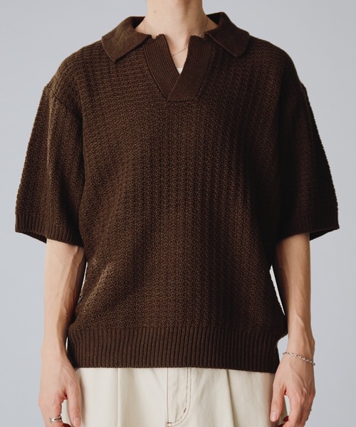 Adoon plain(アドーンプレーン)の「【新色追加】SKIPPER SHORT SLEEVE SUMMER KNIT POLO / スキッパーショートスリーブサマーニットポロ(Tシャツ/カットソー・メンズ・ダークグレー/ベージュ/ブルー/ライトグレー/ライトベージュ/ボルドー/ブラウン/ブラック/ライトブルー・MEDIUM/LARGE)」の16枚目の写真