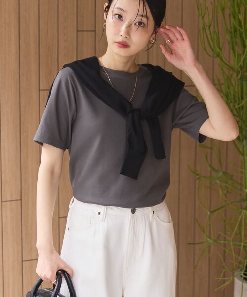 AMERICAN HOLIC(アメリカンホリック)の「きれいめコットンベーシックTシャツ(5分袖)(Tシャツ/カットソー・レディース・ブラック/その他6/ピンク/ホワイト系その他/オフホワイト/チャコールグレー・L/M)」の4枚目の写真