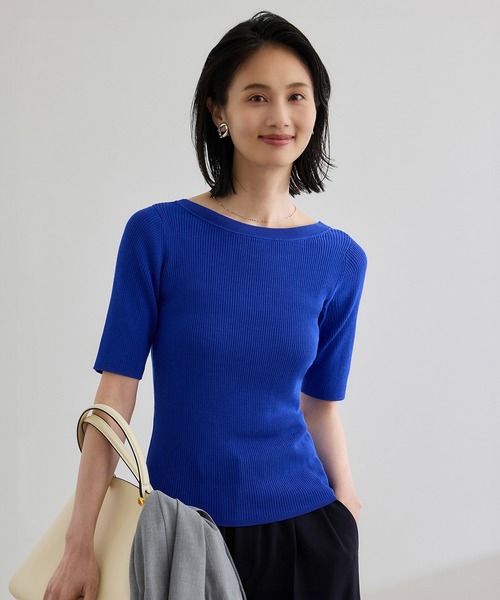 ROPE'（ロペ）の「【洗える】【WEB・一部店舗限定】前後2WAYボートネックリブ5分袖ニット（ニット/セーター・レディース・オフホワイト/ピンク/ブラック/ブルー・FREE）」の4枚目の写真