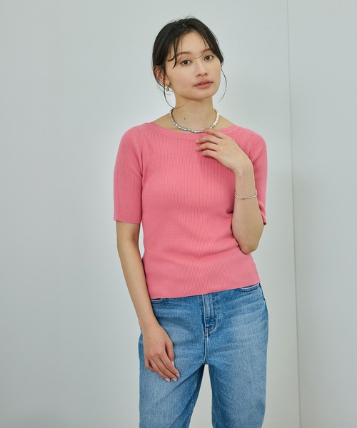 ROPE'（ロペ）の「【洗える】【WEB・一部店舗限定】前後2WAYボートネックリブ5分袖ニット（ニット/セーター・レディース・オフホワイト/ピンク/ブラック/ブルー・FREE）」の6枚目の写真