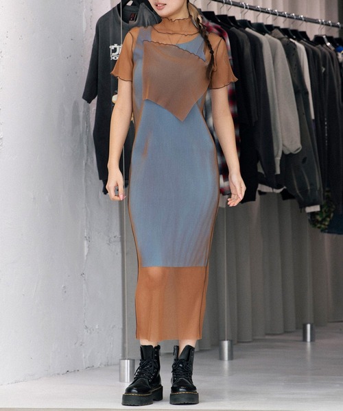 kotohayokozawa（コトハヨコザワ）の「kotohayokozawa SHEER LAYERED SHORT SLEEVE DRESS TDX5-S03（ドレス・レディース・ブラウン/ライトブルー/グリーン・MEDIUM/SMALL）」の2枚目の写真
