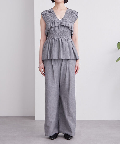 mystic(ミスティック)の「シャーリングフリルオールインワン(サロペット/オーバーオール・レディース・モカ/ブラック・1/2)」の12枚目の写真