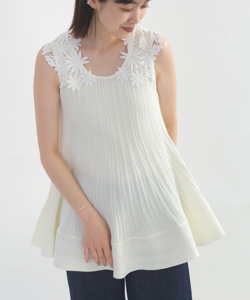 PICCIN(ピッチン)の「【WEB限定】フラワーショルダーニットチュニック(キャミソール・レディース・ブラック/オフホワイト・L/M)」の6枚目の写真