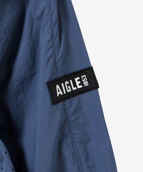 AIGLE(エーグル)の「UVカット 撥水ライトウェイトフーデッド ナイロンジャケット(ナイロンジャケット・メンズ・ブルー/ライトグリーン・M/L/S)」の15枚目の写真
