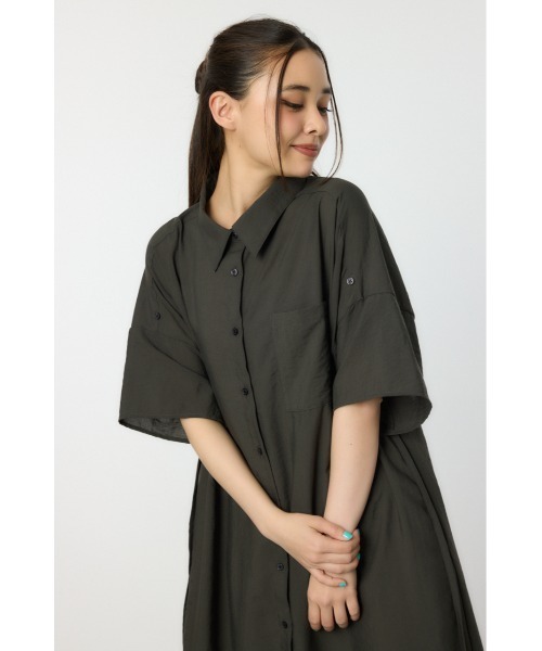 RODEO CROWNS WIDE BOWL（ロデオクラウンズワイドボウル）の「エアリータッチシャツワンピース（シャツワンピース・レディース・チャコールグレー/オフホワイト/オレンジ・FREE）」の8枚目の写真