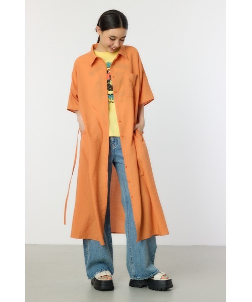 RODEO CROWNS WIDE BOWL（ロデオクラウンズワイドボウル）の「エアリータッチシャツワンピース（シャツワンピース・レディース・チャコールグレー/オフホワイト/オレンジ・FREE）」の10枚目の写真