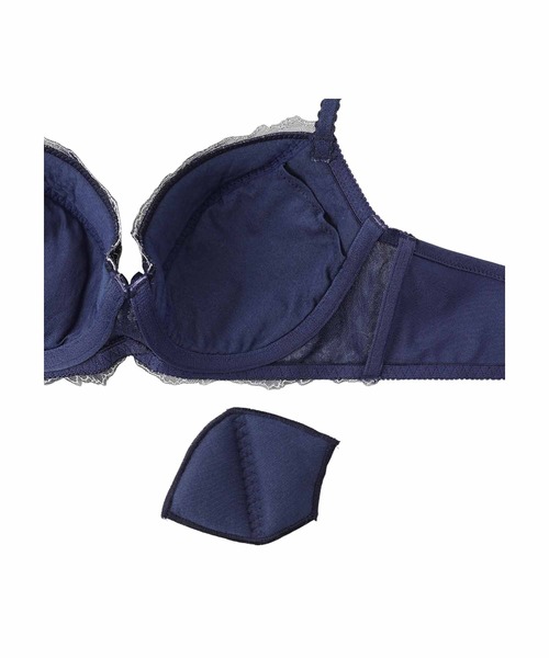 TRIUMPH（トリンプ）の「美胸フィットブラ アザレア ブラジャー【B,C,D,E,F,Gカップ】 TRAC001 WHU（ブラジャー・レディース・ライトブルー/ワインレッド/ホワイト/ネイビー・B65/B70/B75/B80/C65/C70/C75/C80/C85/D65/D70/D75/D80/D85/E65/E70/E75/E80/E85/F65/F70/F75/F80/F85/G65/G70/G75/G80）」の13枚目の写真