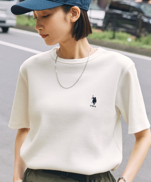 MONO-MART(モノマート)の「U.S. POLO ASSN. /ユーエスポロアッスン 別注 ワンポイント刺繍 リブクルーネック半袖Tシャツ(Tシャツ/カットソー・レディース・ブラウン/ブラック×ホワイト/ブラック/ライトピンク/オフホワイト/グレー系・M/L)」の17枚目の写真
