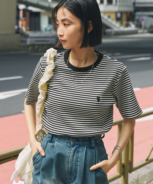 MONO-MART(モノマート)の「U.S. POLO ASSN. /ユーエスポロアッスン 別注 ワンポイント刺繍 リブクルーネック半袖Tシャツ(Tシャツ/カットソー・レディース・ブラウン/ブラック×ホワイト/ブラック/ライトピンク/オフホワイト/グレー系・M/L)」の7枚目の写真