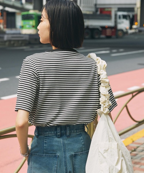 MONO-MART(モノマート)の「U.S. POLO ASSN. /ユーエスポロアッスン 別注 ワンポイント刺繍 リブクルーネック半袖Tシャツ(Tシャツ/カットソー・レディース・ブラウン/ブラック×ホワイト/ブラック/ライトピンク/オフホワイト/グレー系・M/L)」の11枚目の写真