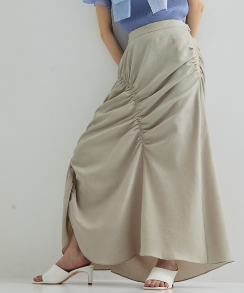 STUDIOUS(ステュディオス)の「【STUDIOUS/ステュディオス】GATHER SHIRRING SKIRT/ギャザーシャーリングスカート(スカート・レディース・ブラック/ベージュ・1/2)」の1枚目の写真