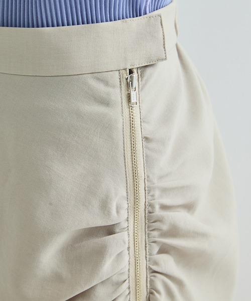 STUDIOUS(ステュディオス)の「【STUDIOUS/ステュディオス】GATHER SHIRRING SKIRT/ギャザーシャーリングスカート(スカート・レディース・ブラック/ベージュ・1/2)」の14枚目の写真