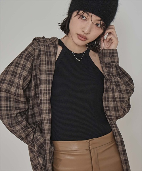 miette(ミエット)の「フード付きオーバーサイズチェックシャツ(シャツ/ブラウス・レディース・ブラック/ネイビー/ブラウン・FREE)」の14枚目の写真