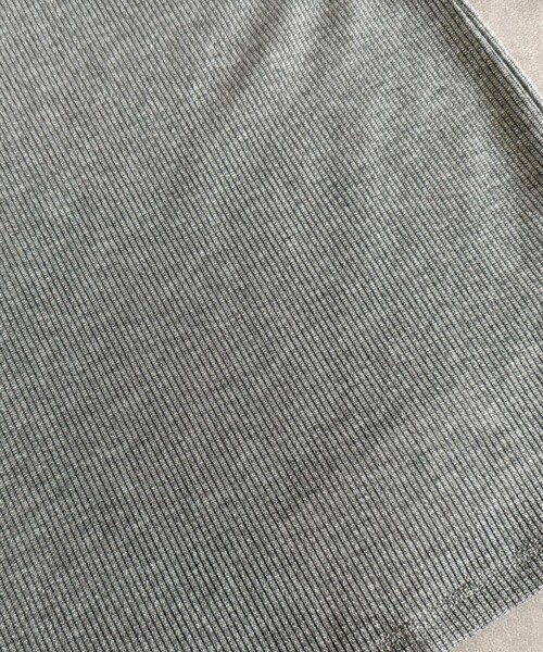 fredy emue（フレディエミュ）の「ラメリブタンクトップ（タンクトップ・レディース・オフホワイト/ライトグレー・38）」の16枚目の写真