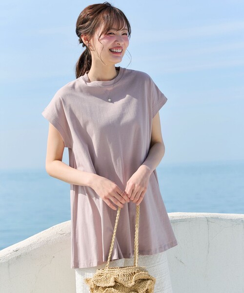 Tiaclasse(ティアクラッセ)の「【接触冷感】 フレンチスリーブフレアカットソー(Tシャツ/カットソー・レディース・チャコールグレー/ブラック/オフホワイト/ピンク/ブルー/ピンク系・FREE)」の5枚目の写真