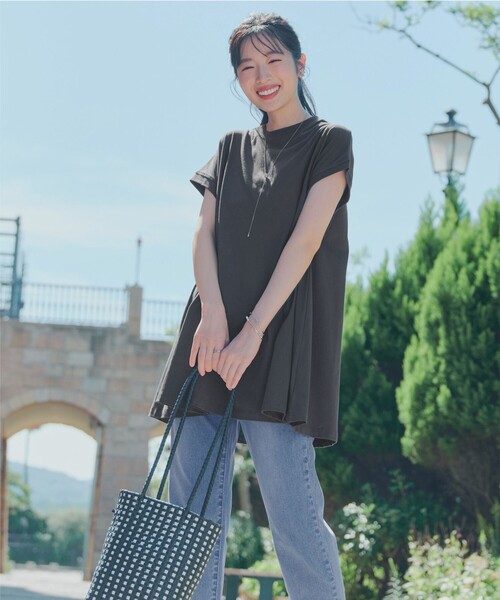 Tiaclasse(ティアクラッセ)の「【接触冷感】 フレンチスリーブフレアカットソー(Tシャツ/カットソー・レディース・チャコールグレー/ブラック/オフホワイト/ピンク/ブルー/ピンク系・FREE)」の20枚目の写真