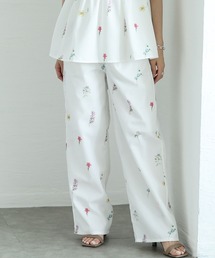 花柄セミワイドストレートパンツ