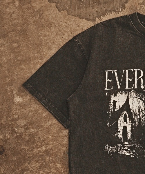 セール】Vintage-style oversized graphic T-shirt