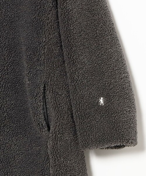 Ray BEAMS（レイビームス）の「【WEB限定】GYMPHLEX / ボア ノーカラー コート（ノーカラーコート・レディース・ナチュラル/チャコールグレー・12）」の8枚目の写真