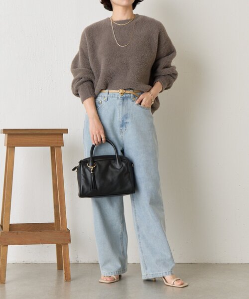 Jena espace merveilleux（ジェナ　エスパスメルヴェイユ）の「タッセル本革ボストンバッグ（ショルダーバッグ・レディース・グレー/ブラック・FREE）」の11枚目の写真