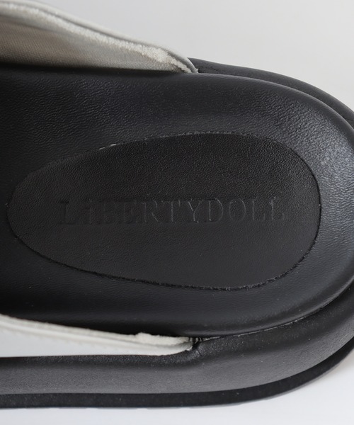 LibertyDoll(リバティードール)の「LIBERTYDOLL ダブルビッグリボン 厚底サンダル(サンダル・レディース・シルバー/アイボリー/ブラック・S/LL/L/M)」の9枚目の写真