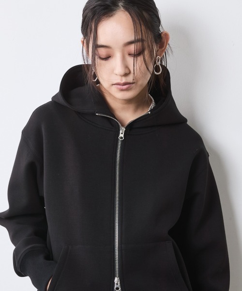 CHIC STYLE（シックスタイル）の「ボンディングフーディ＜大きいサイズ有＞シックスタイル（パーカー・レディース・杢グレー/ブラック・5L/4L/3L/LL/L/M）」の2枚目の写真