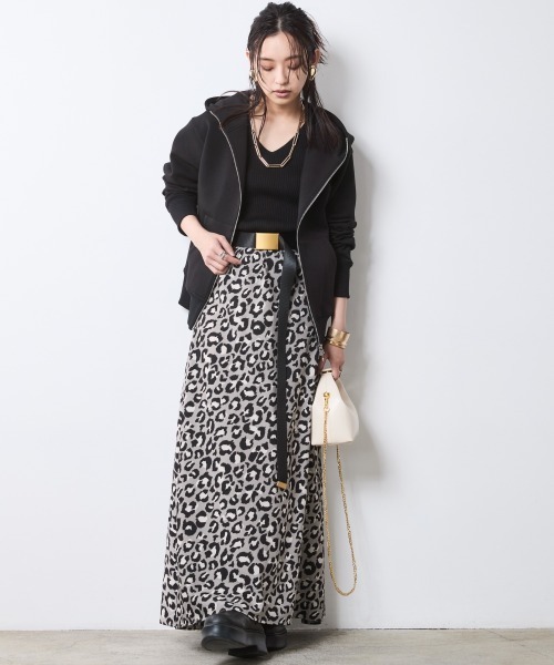 CHIC STYLE（シックスタイル）の「ボンディングフーディ＜大きいサイズ有＞シックスタイル（パーカー・レディース・杢グレー/ブラック・5L/4L/3L/LL/L/M）」の3枚目の写真