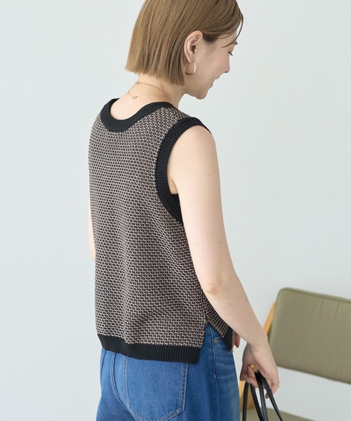 AMERICAN HOLIC（アメリカンホリック）の「ジャガードニットベスト（ベスト・レディース・ブラック/ブラウン/ベージュ・M/L）」の12枚目の写真
