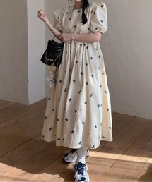 リボン柄パフスリーブフレンチワンピース