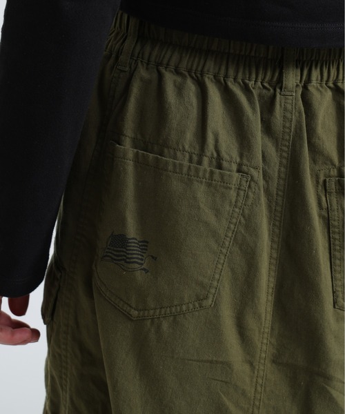 AVIREX（アヴィレックス）の「MILITARY SIDE LACE UP SKIRT/ミリタリーサイドレースアップスカート（スカート・レディース・ブラック/オリーブ/ブラウン・S/M）」の9枚目の写真