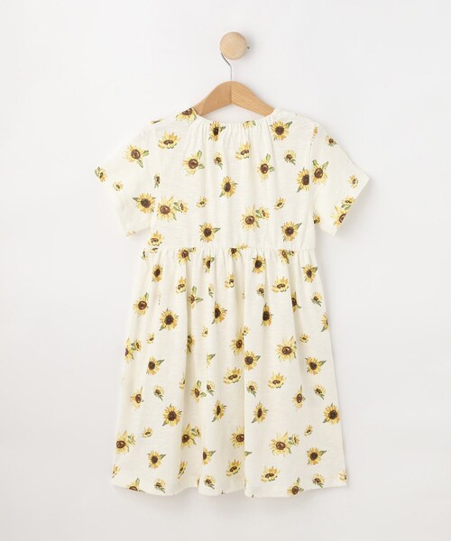 SHOO・LA・RUE(シューラルー)の「【100-150cm】アソート総柄カットワンピース(ワンピース・キッズ・アイボリー系/ブラック系・15 /14/13/12/11/10)」の6枚目の写真