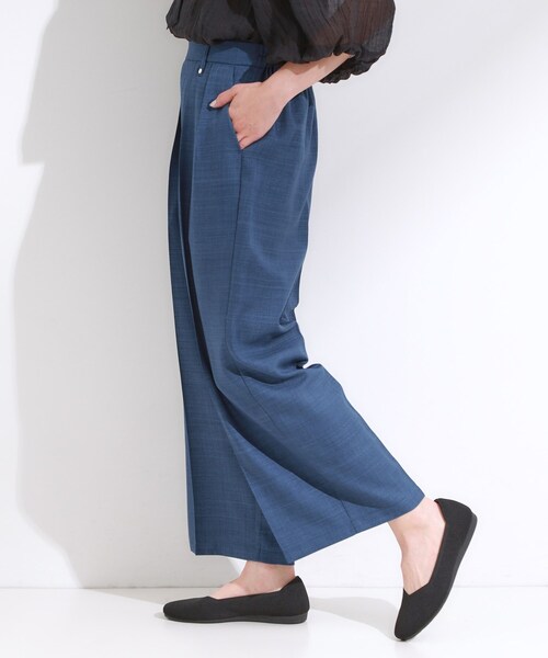 DRESKIP（ドレスキップ）の「【S-LL/洗濯後しわになりにくい】ゴールドパーツできれい見え 麻調タックワイドパンツ（その他パンツ・レディース・ダークブラウン/ブルー/チャコールグレー・02/01/04/03）」の9枚目の写真